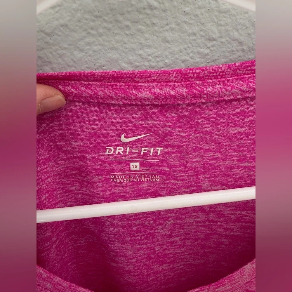 Nike Women's Short Sleeve Scoop Neck Active Tee - Heather Magenta- Size 1X